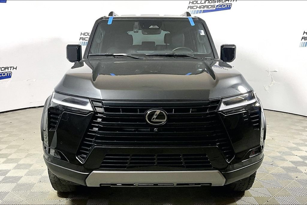 Used 2024 Lexus GX 550 AWD/4WD image 2