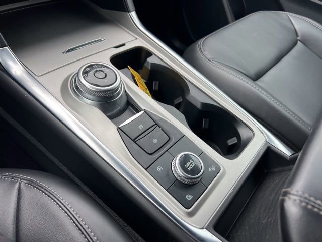 Certified 2024 Ford Explorer XLT w/ Equipment Group 202A image 16