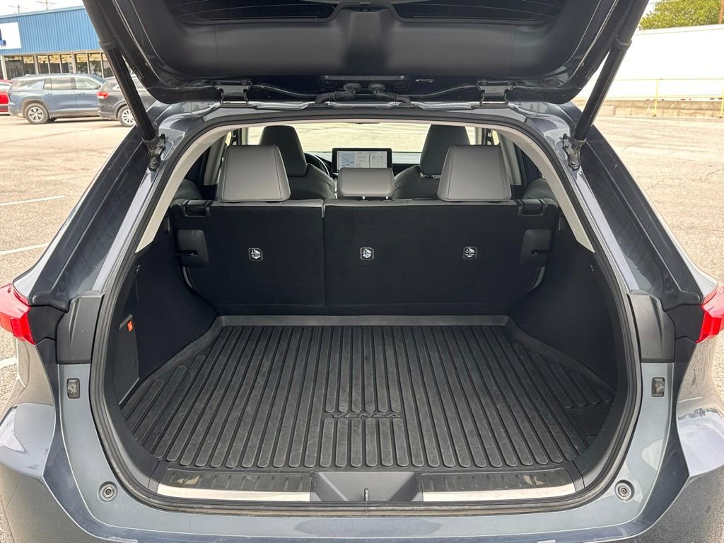 Used 2021 Toyota Venza Limited w/ Advanced Technology Package AWD/4WD image 16