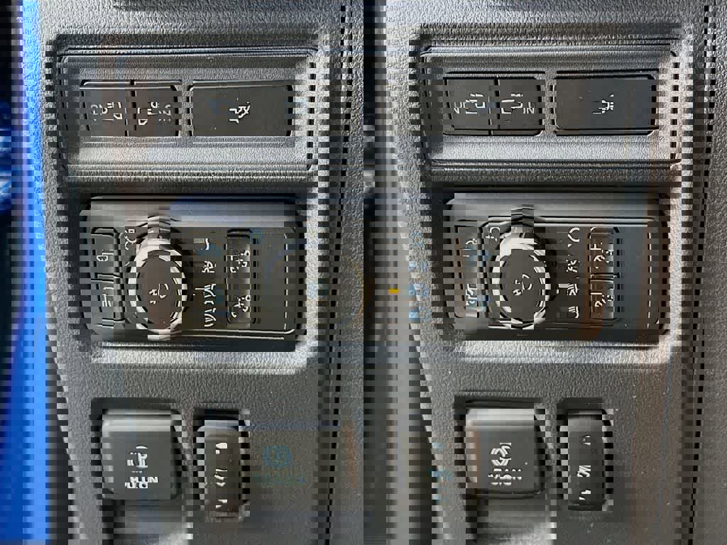 Certified 2022 Ford F150 Lariat image 26