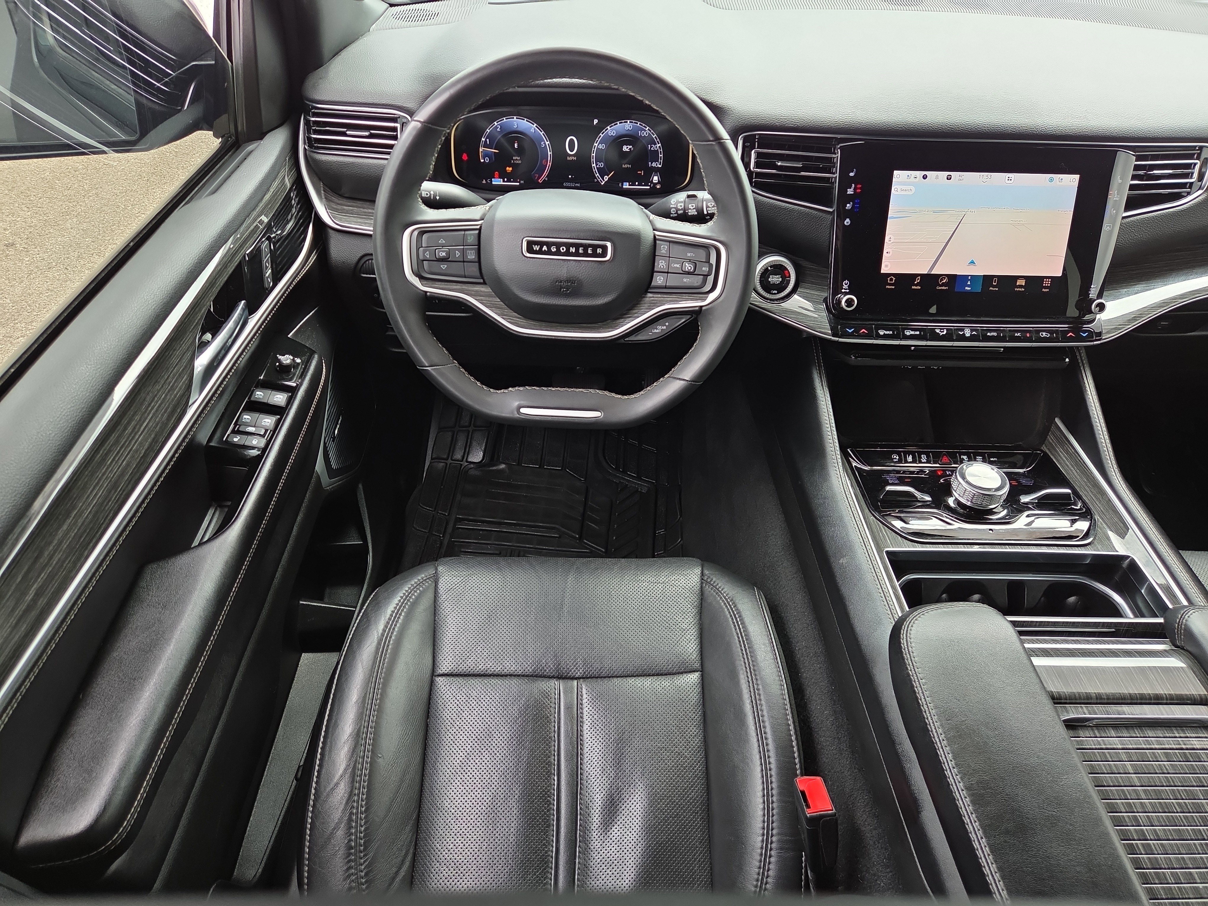 Used 2022 Jeep Wagoneer Series III AWD/4WD image 14