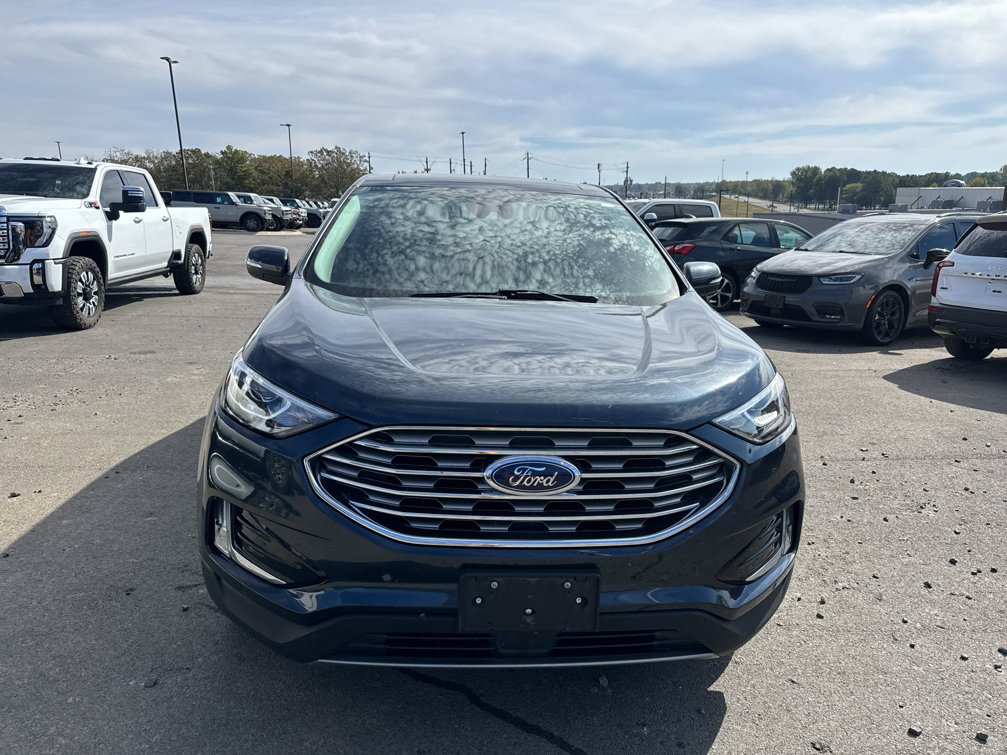 Certified 2022 Ford Edge Titanium w/ Class II Trailer Tow Package AWD/4WD image 9