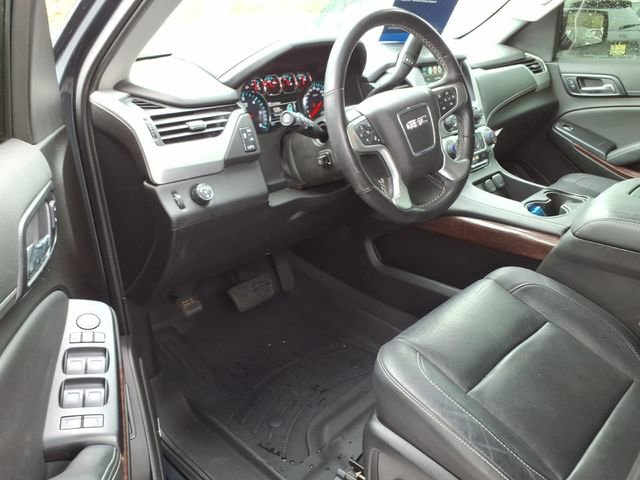 Used 2020 GMC Yukon SLT w/ Premium Edition RWD image 21