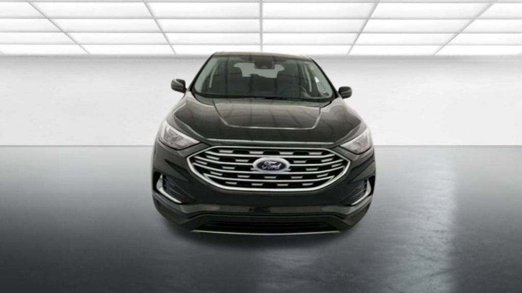 Certified 2022 Ford Edge SEL image 3