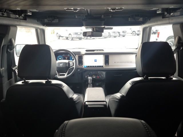 Certified 2025 Ford Bronco Outer Banks image 12