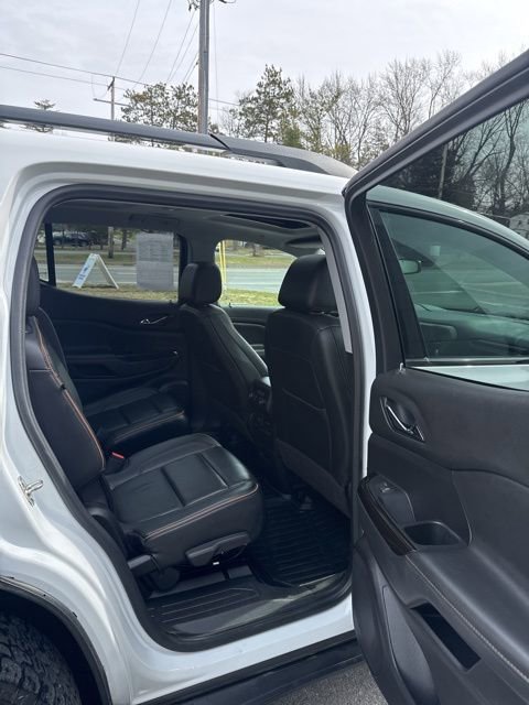 Used 2023 GMC Acadia AT4 w/ Technology Package AWD/4WD image 20