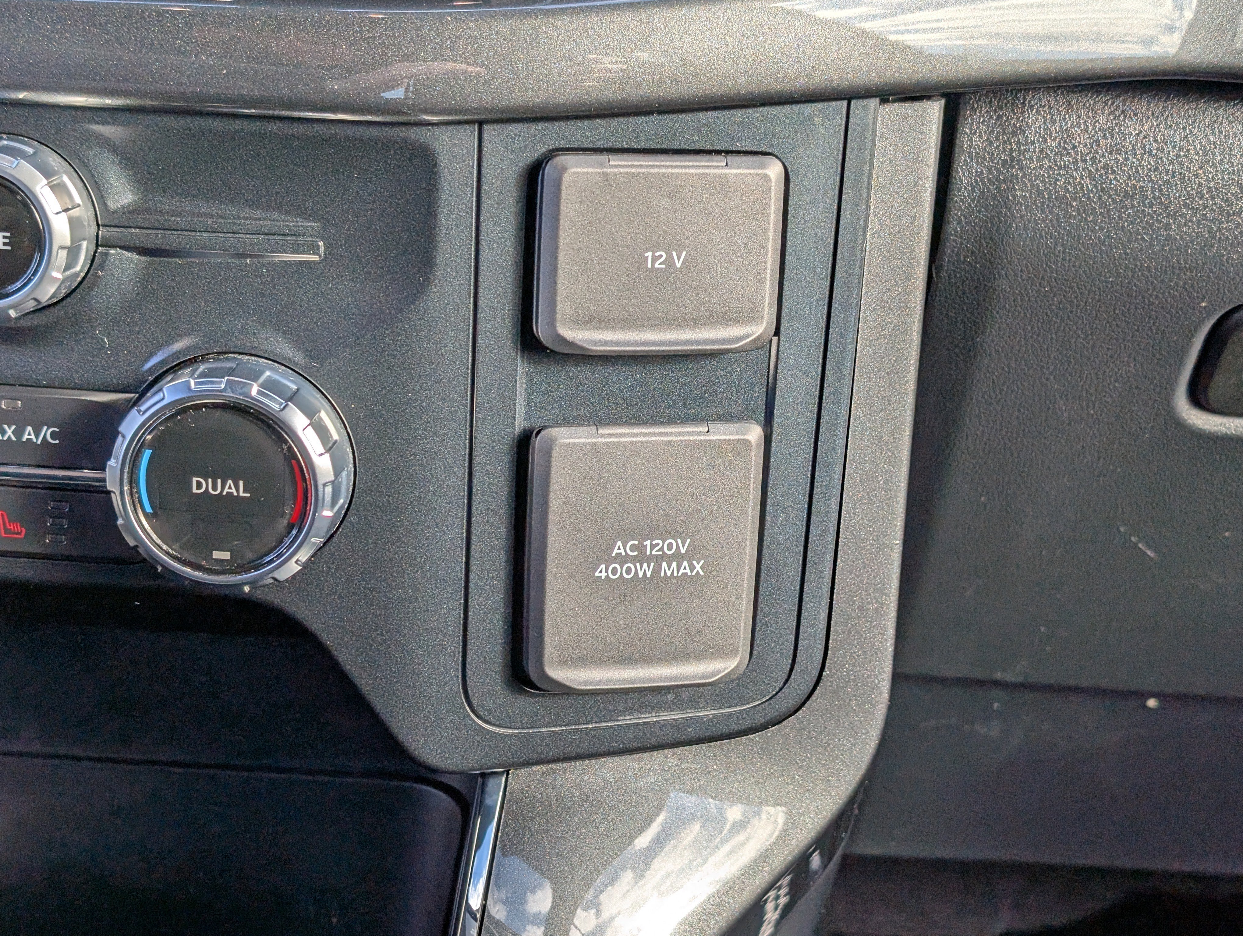 Certified 2022 Ford F150 XLT w/ Equipment Group 302A High image 25