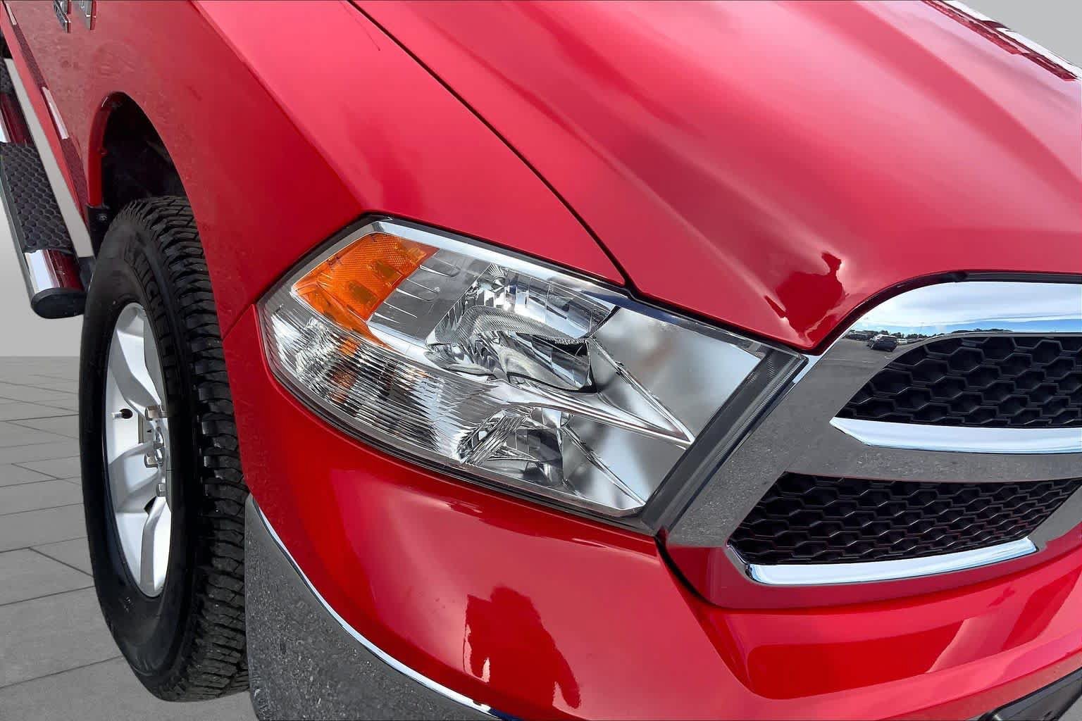Used 2021 RAM 1500 Tradesman w/ Chrome Plus Package AWD/4WD image 27