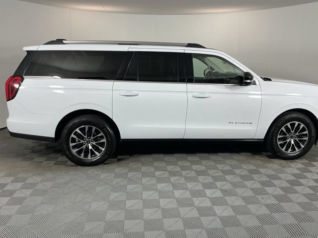 Certified 2025 Ford Expedition Max Platinum AWD/4WD image 4