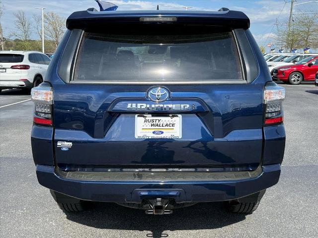 Used 2022 Toyota 4Runner SR5 Premium w/ Moonroof Package AWD/4WD image 6