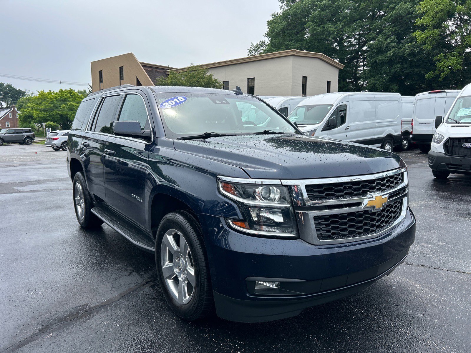 Used 2018 Chevrolet Tahoe LT AWD/4WD image 3