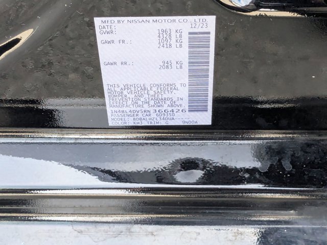 Used 2024 Nissan Altima 2.5 SV FWD image 33