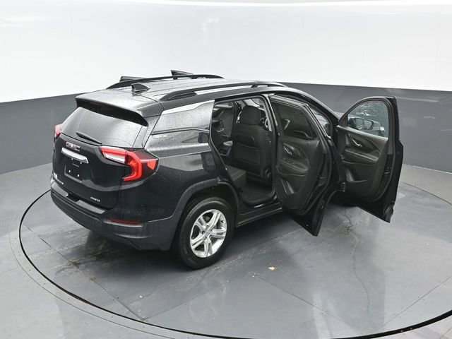 Used 2023 GMC Terrain SLE w/ Driver Convenience Package AWD/4WD image 29