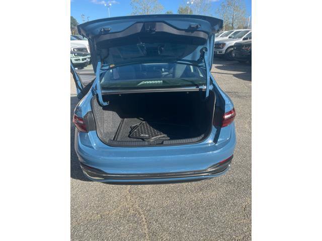 Used 2025 Volkswagen Jetta SEL image 15
