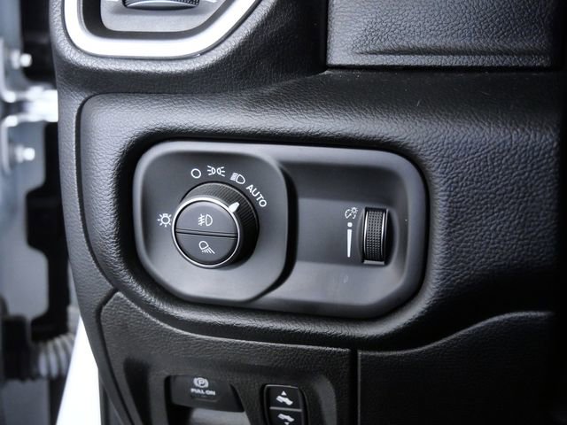 Used 2021 RAM 1500 Big Horn AWD/4WD image 27