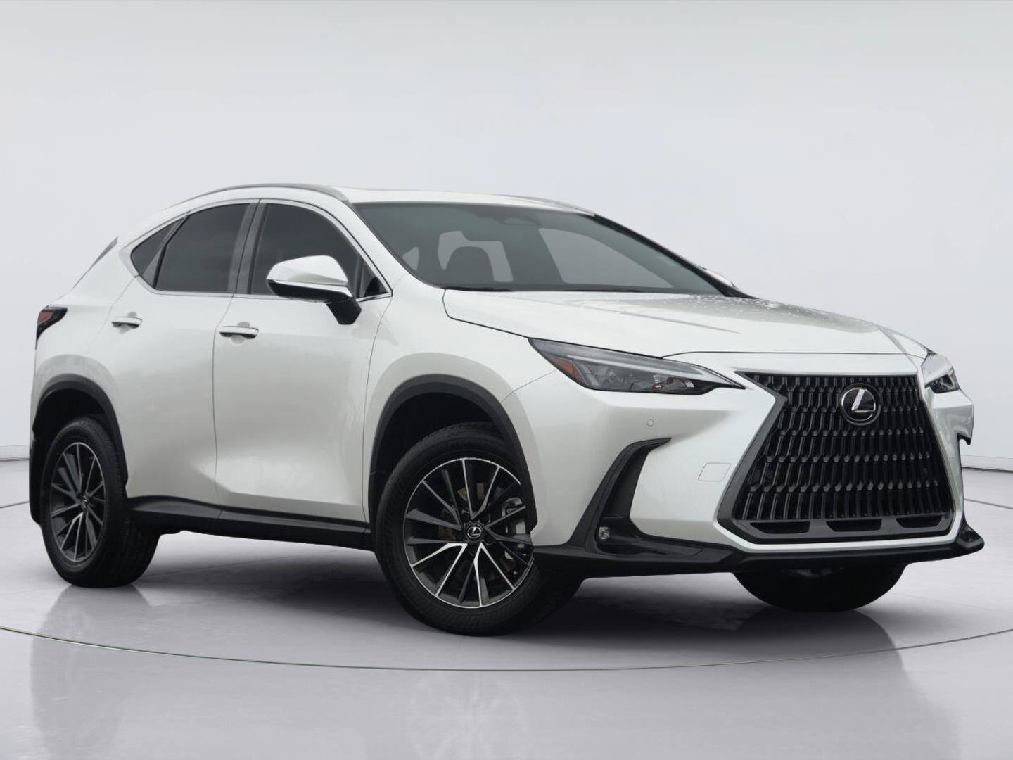 Used 2025 Lexus NX 250 FWD w/ Accessory Package (2T) video 2