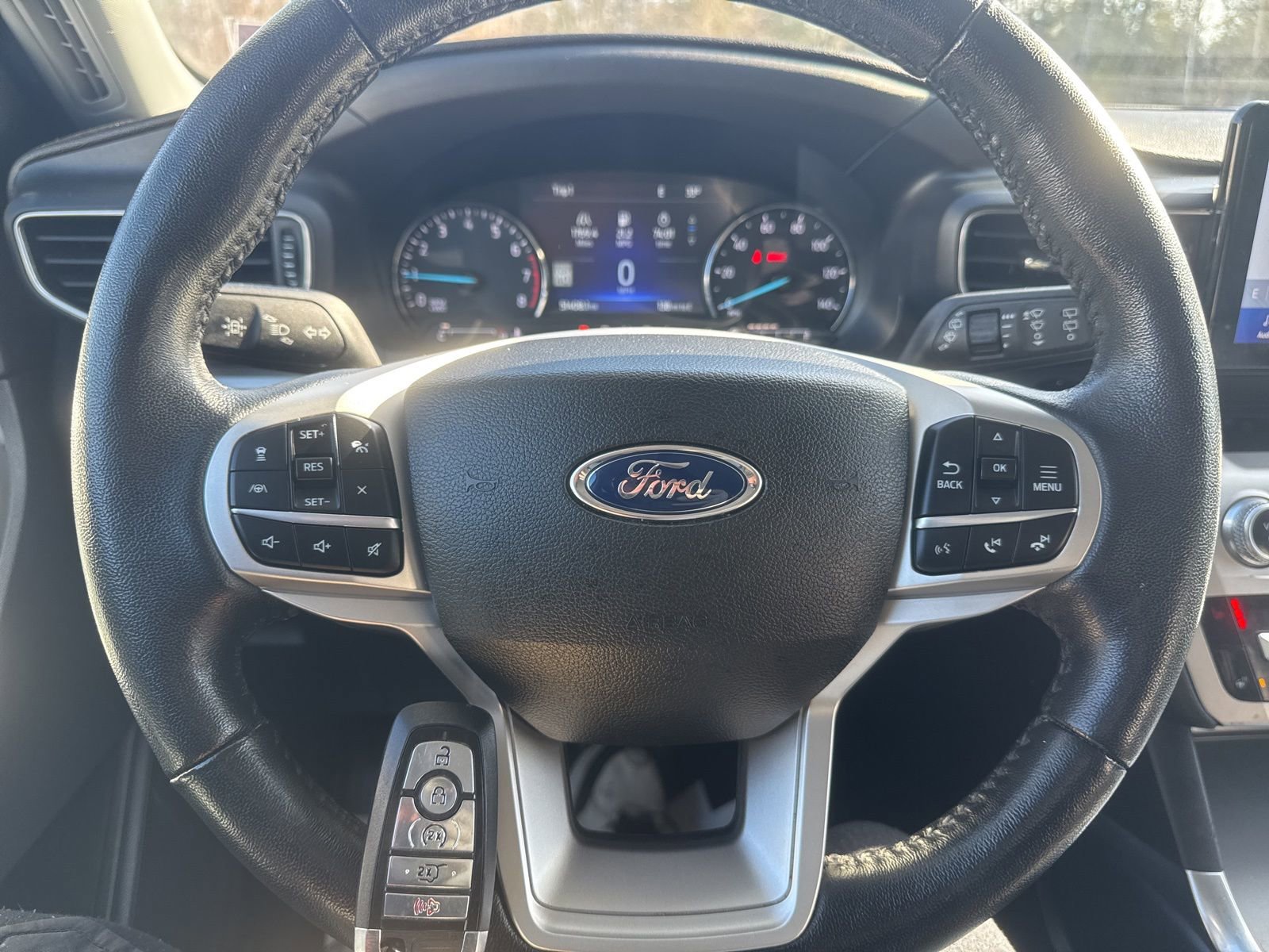 Certified 2022 Ford Explorer XLT w/ Equipment Group 202A image 23