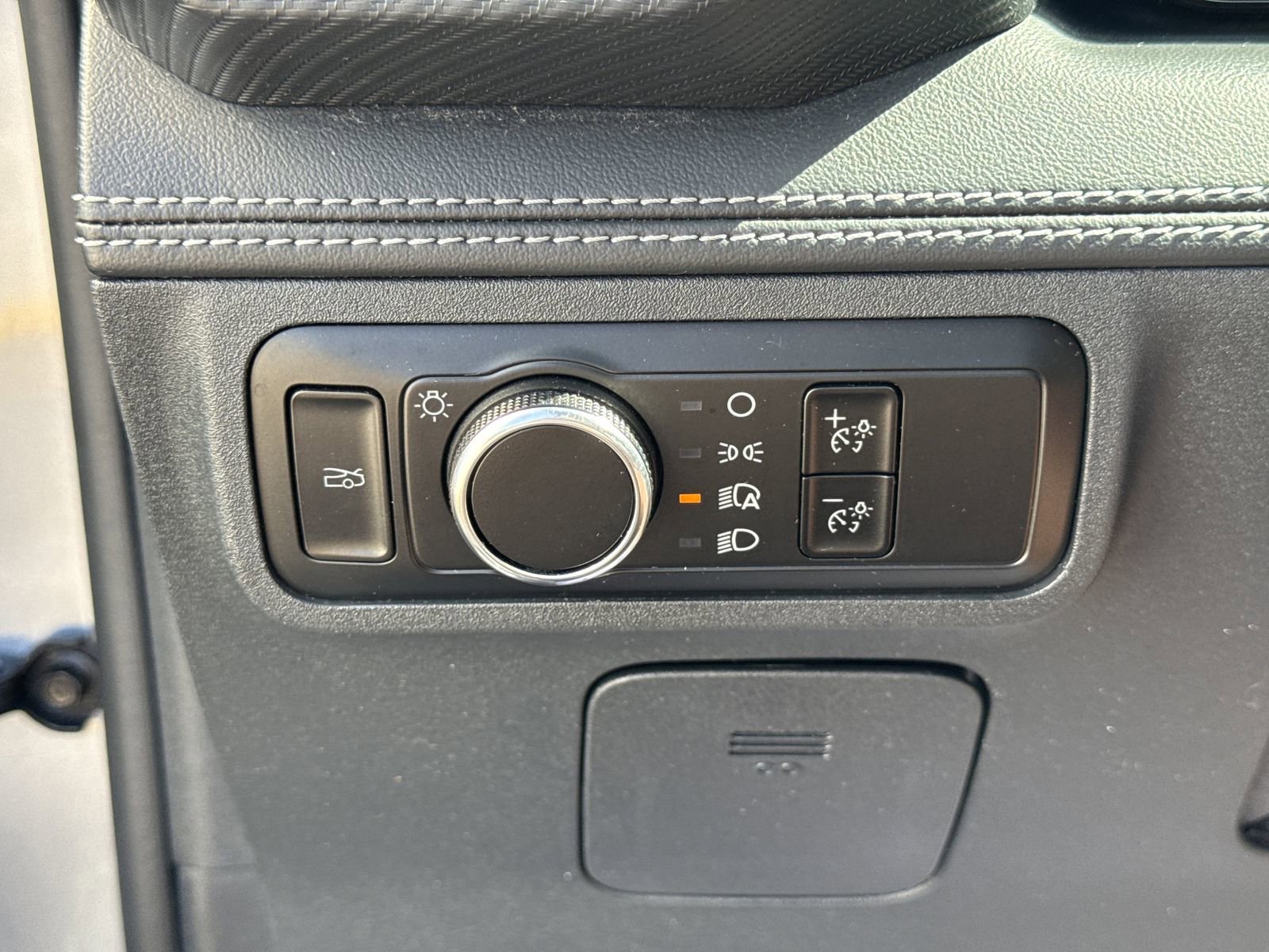 Certified 2024 Ford Mustang Premium image 24