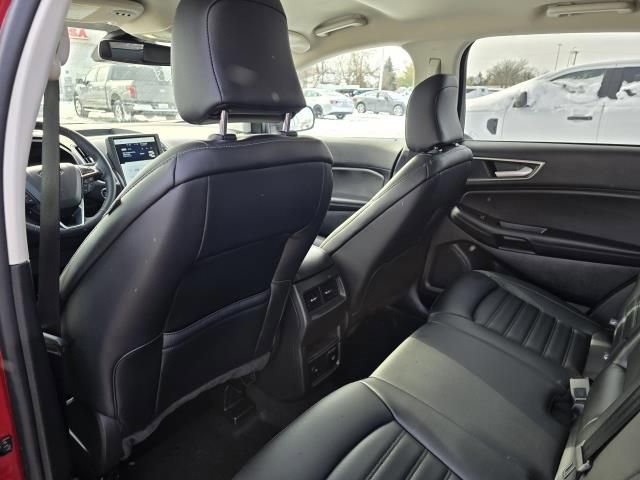 Certified 2024 Ford Edge SEL w/ Convenience Package image 18