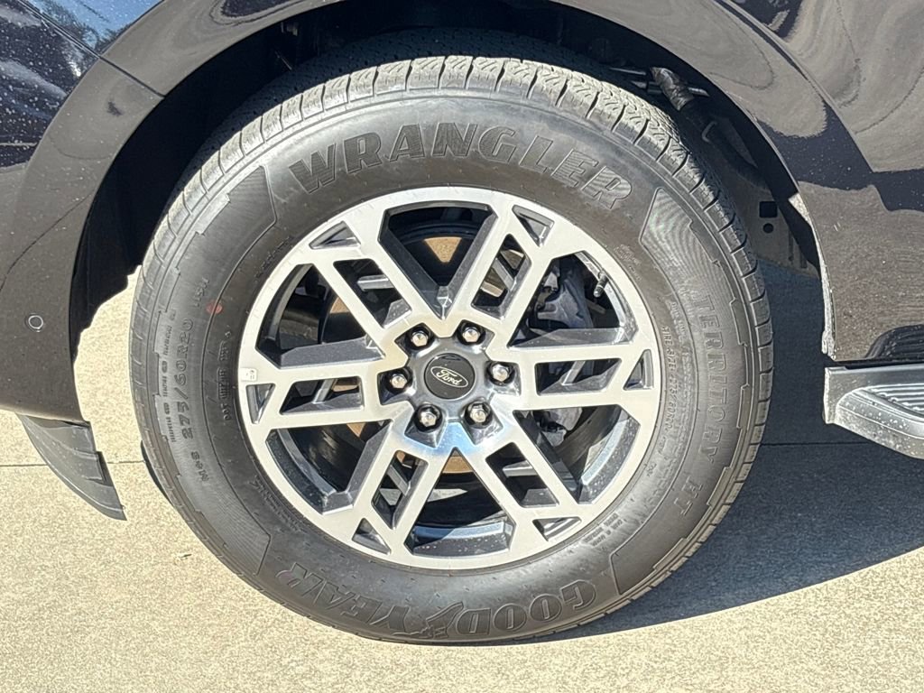 Certified 2025 Ford Expedition Max Active image 14