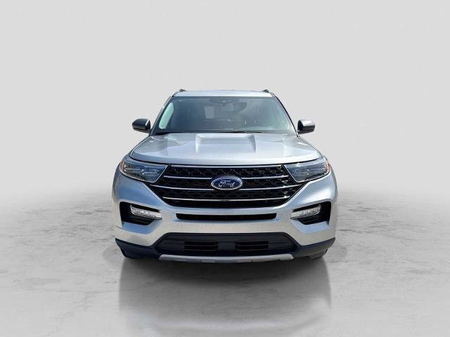 Certified 2023 Ford Explorer XLT w/ Equipment Group 202A AWD/4WD image 8