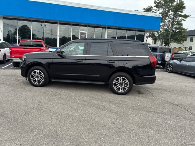 Certified 2025 Ford Expedition Active AWD/4WD image 19