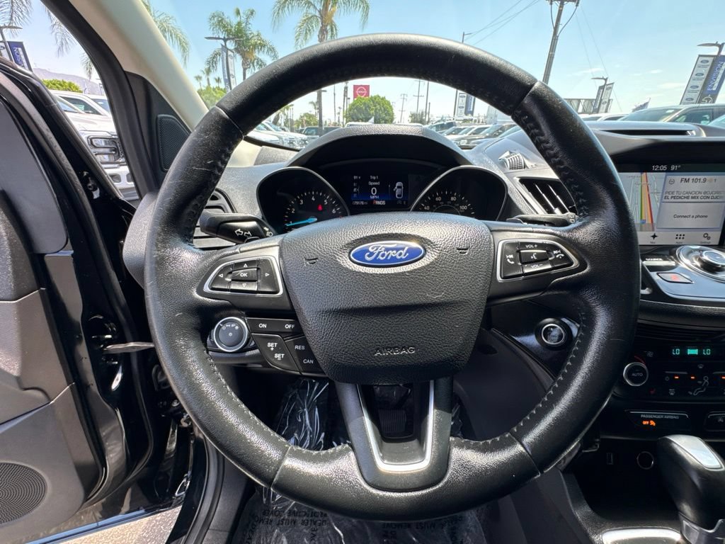 Certified 2017 Ford Escape Titanium FWD image 30