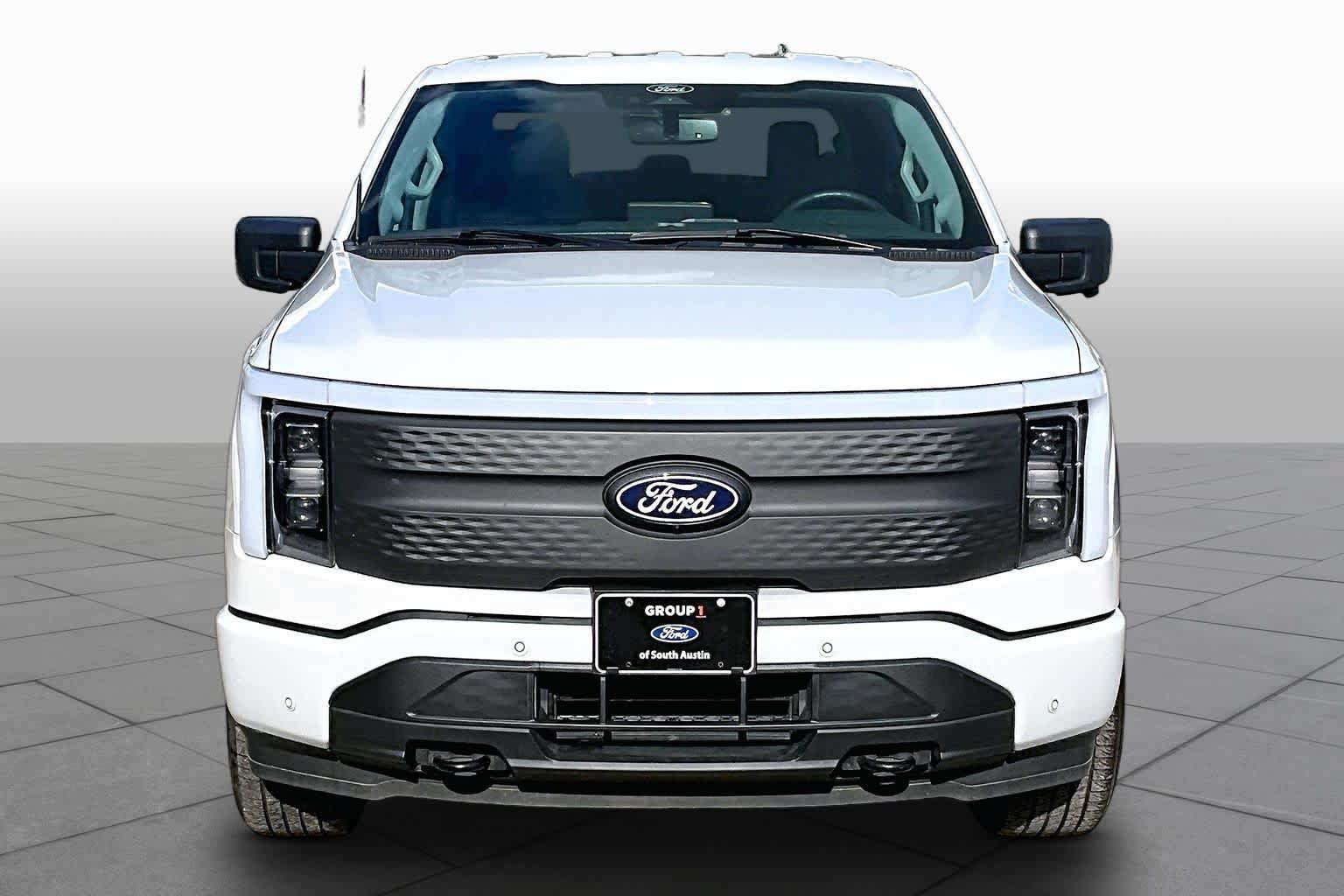 Certified 2024 Ford F150 Lightning Flash AWD/4WD image 3