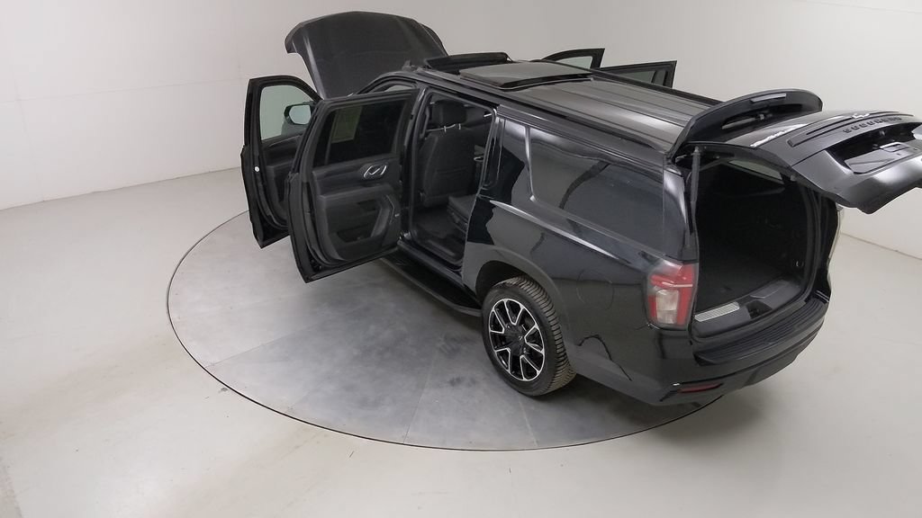 Used 2024 Chevrolet Suburban RST w/ Luxury Package AWD/4WD image 55