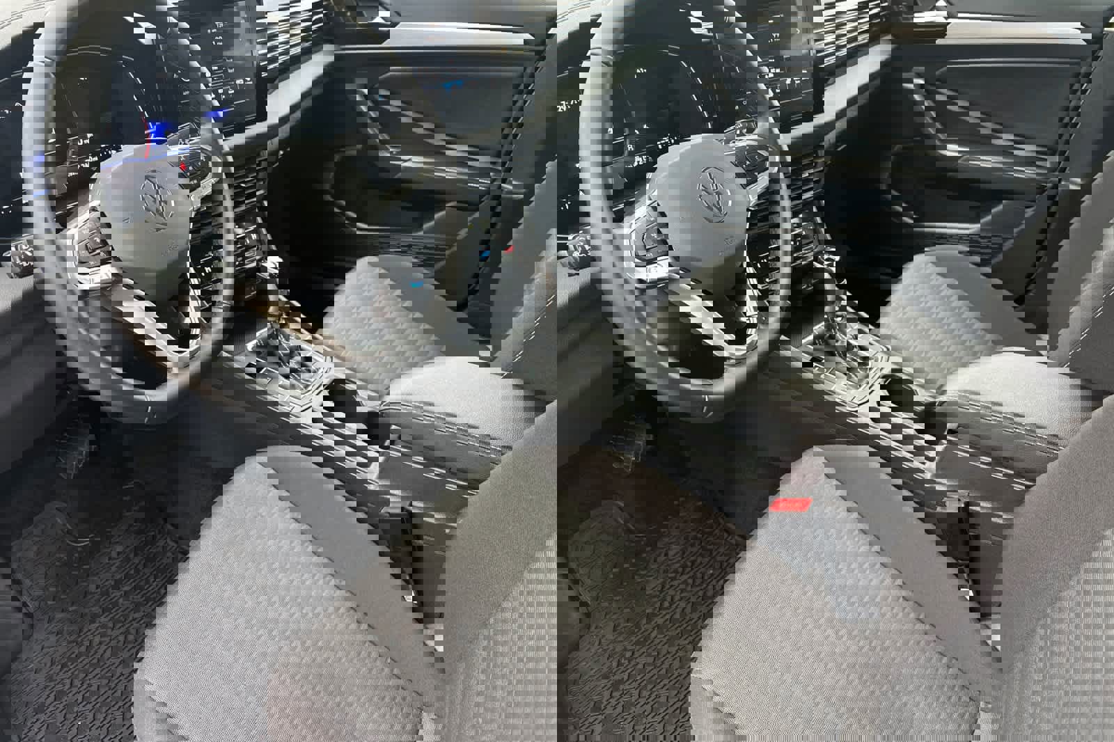 Used 2025 Volkswagen Jetta S image 11