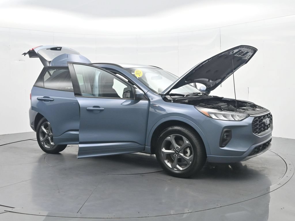 Certified 2023 Ford Escape ST-Line Select AWD/4WD image 54