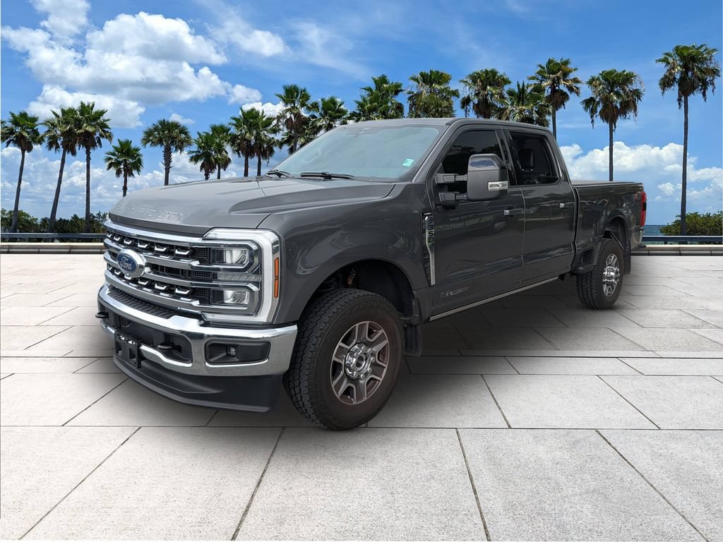 Certified 2025 Ford F350 Lariat AWD/4WD image 3