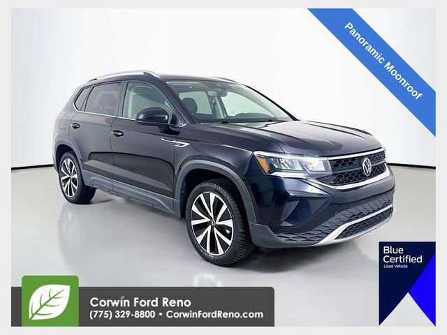 Used 2023 Volkswagen Taos SE w/ Panoramic Sunroof Package image 8
