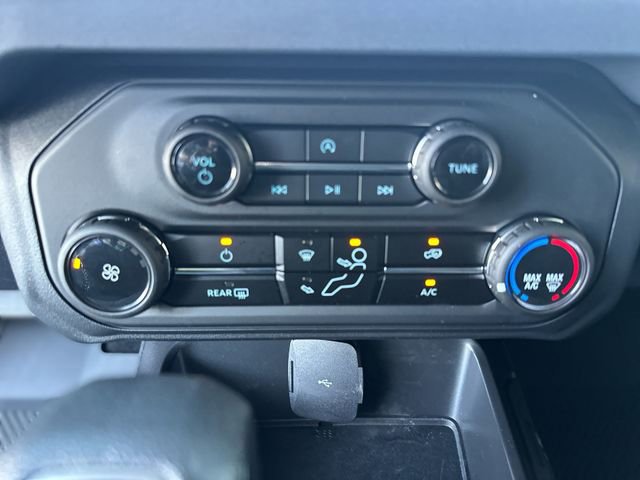 Certified 2025 Ford Bronco 2-Door w/ Sasquatch Package AWD/4WD image 19