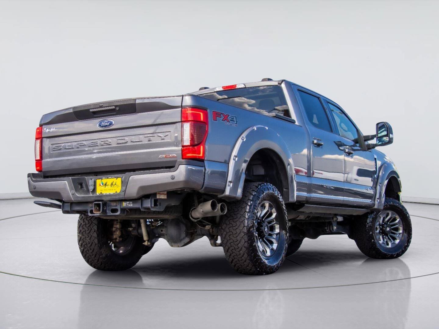 Certified 2021 Ford F250 Lariat w/ Lariat Ultimate Package AWD/4WD image 5