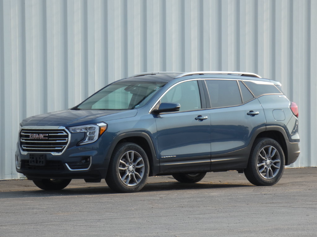 Used 2024 GMC Terrain SLT AWD/4WD image 37