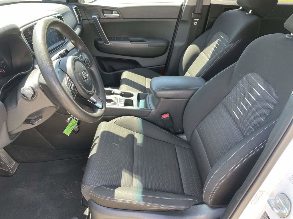 Used 2019 Kia Sportage LX w/ LX Popular Package FWD image 13