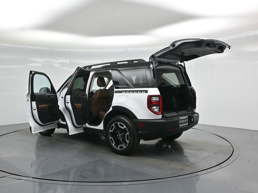Certified 2024 Ford Bronco Sport Outer Banks w/ Topo Graphic Package AWD/4WD image 33