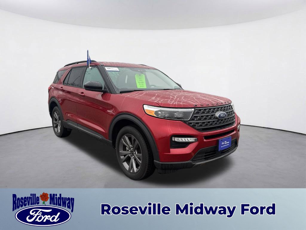 Certified 2024 Ford Explorer XLT w/ Equipment Group 202A