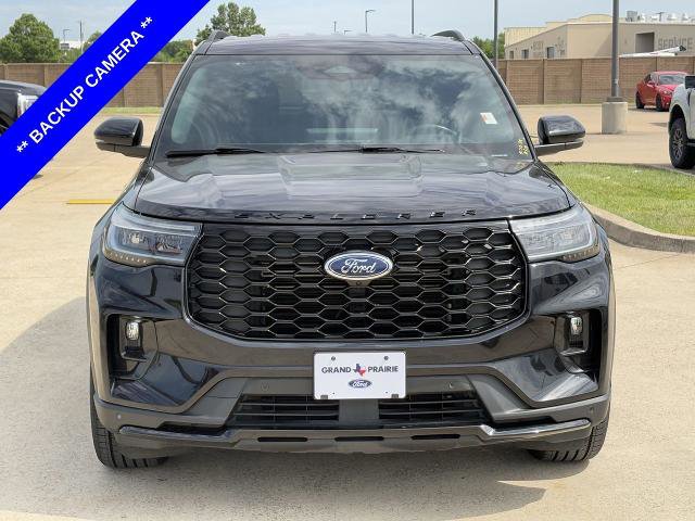 Certified 2025 Ford Explorer ST-Line RWD image 9