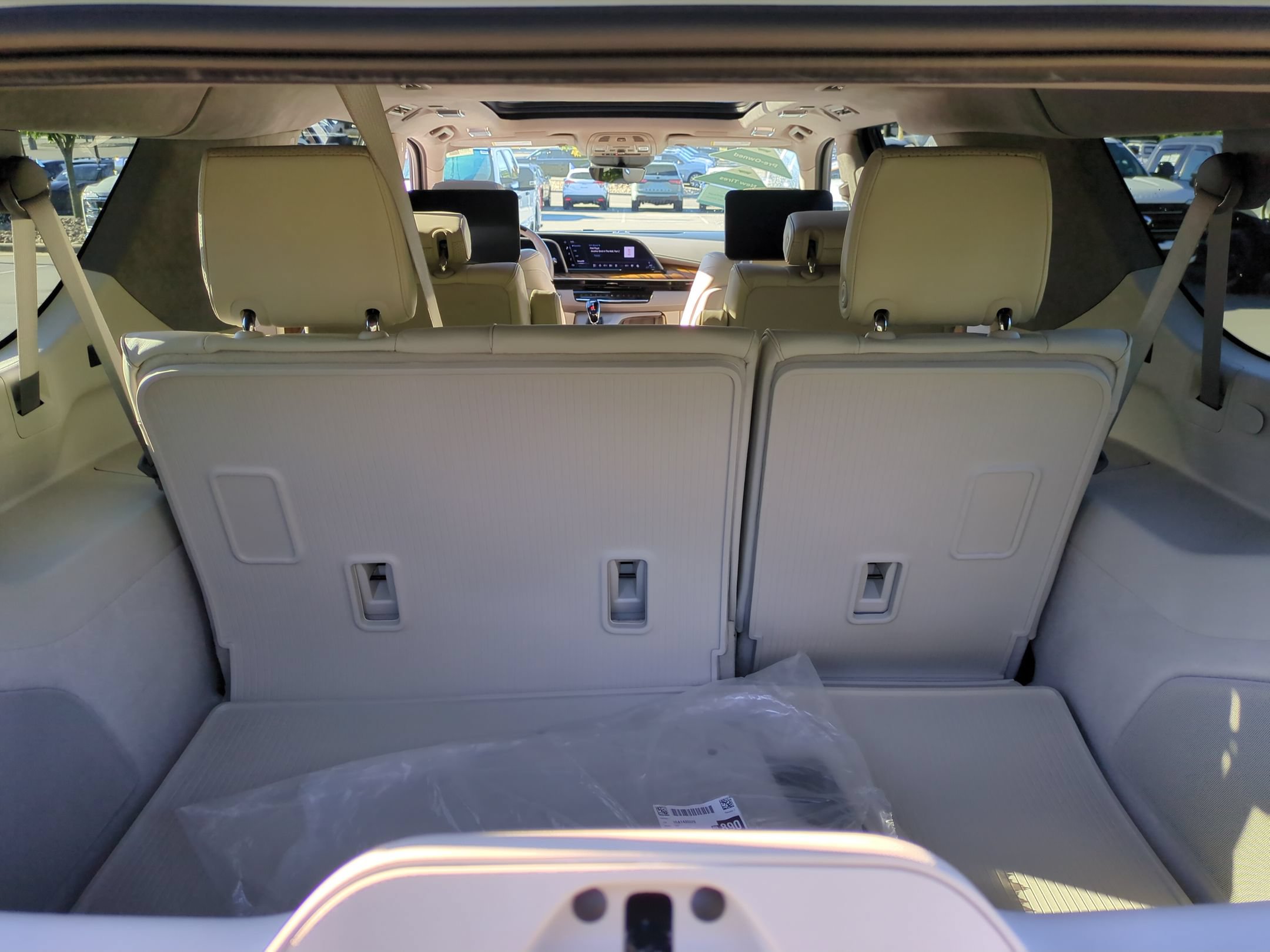 Used 2024 Cadillac Escalade ESV Sport Platinum AWD/4WD image 36
