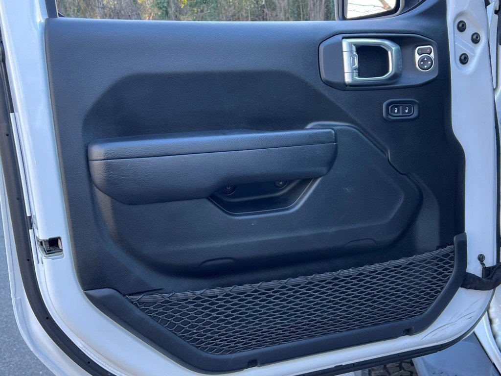 Used 2022 Jeep Wrangler Unlimited Sport image 13