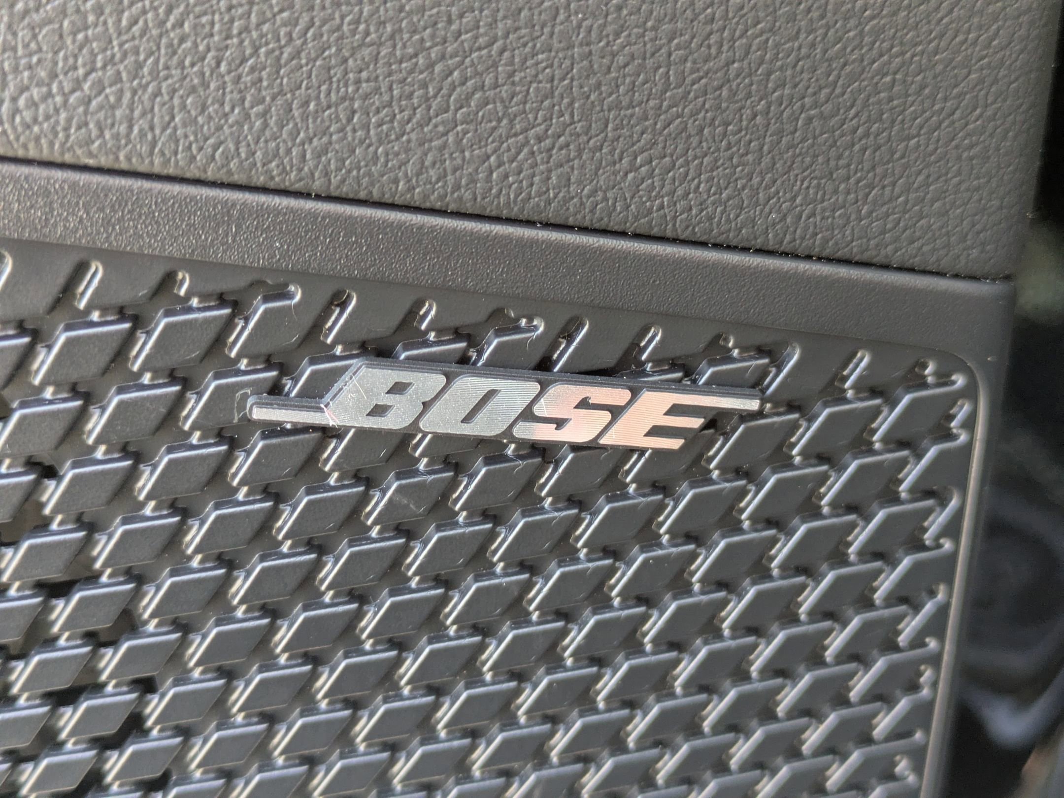 Used 2024 Hyundai Elantra Limited image 27