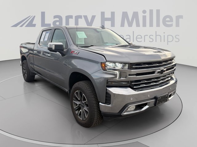 Used 2022 Chevrolet Silverado 1500 LTZ w/ Z71 Off-Road Package AWD/4WD image 7