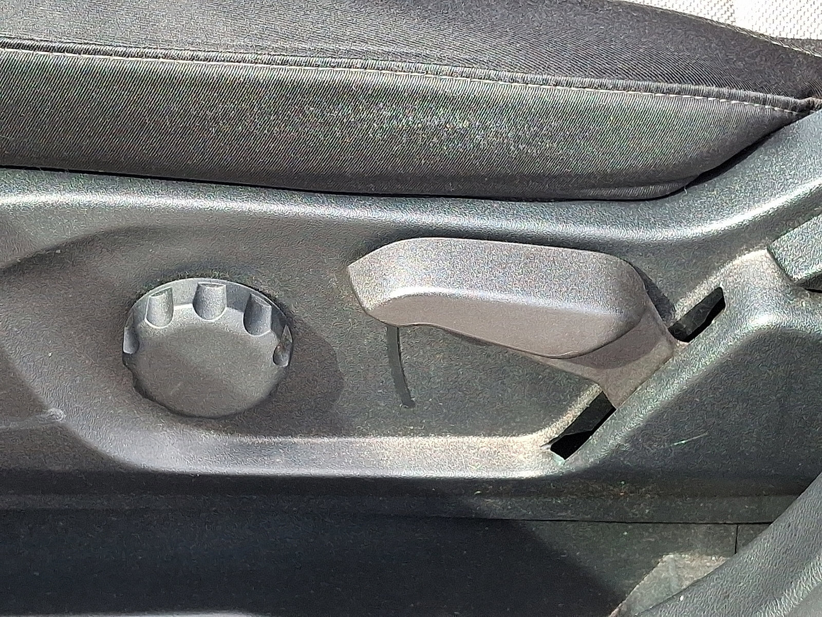 Certified 2022 Ford Edge SE w/ Black Appearance Package image 25