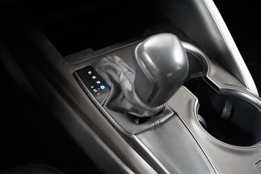Used 2024 Toyota Camry SE FWD image 25