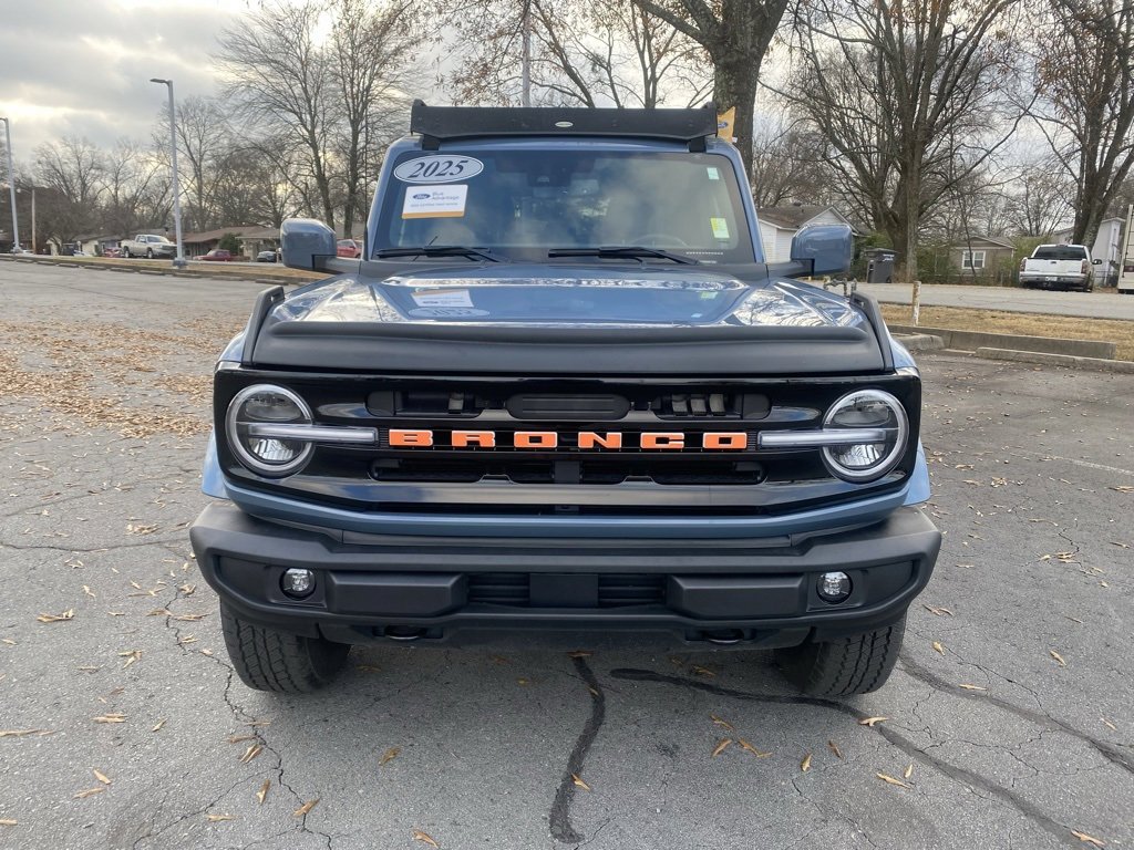 Certified 2025 Ford Bronco Outer Banks image 2