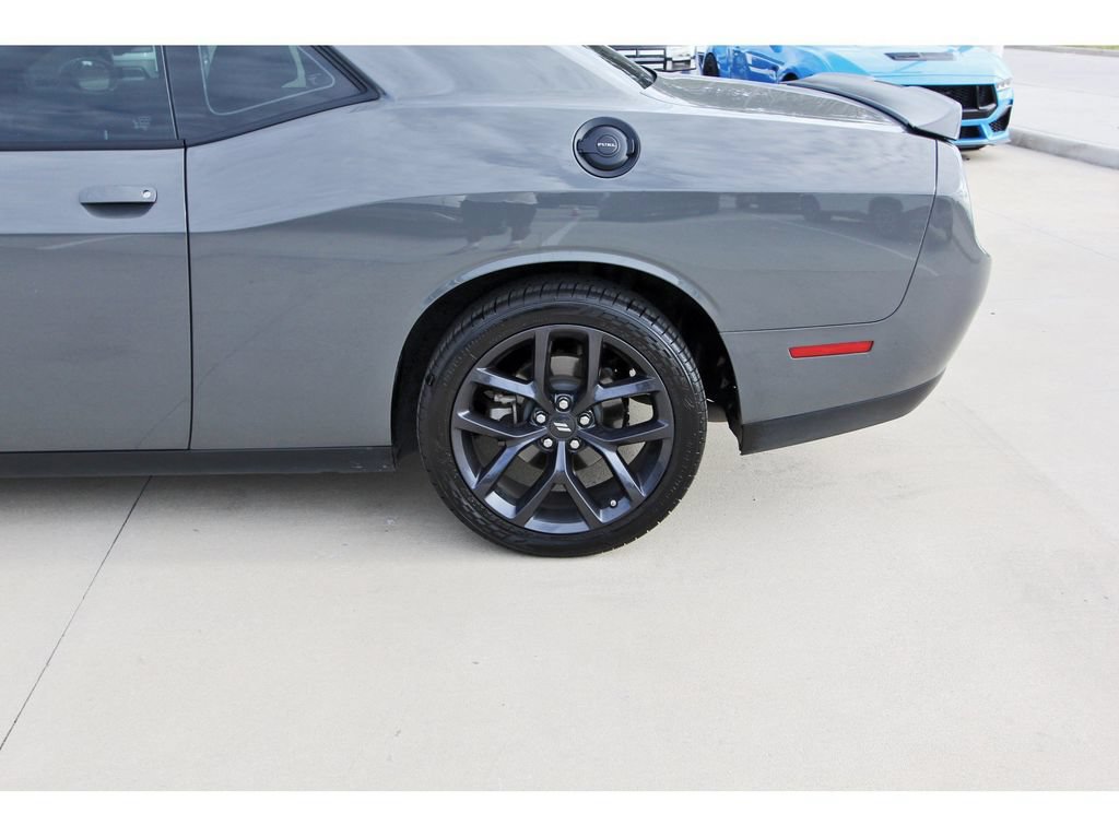 Used 2023 Dodge Challenger SXT w/ Plus Package RWD image 28
