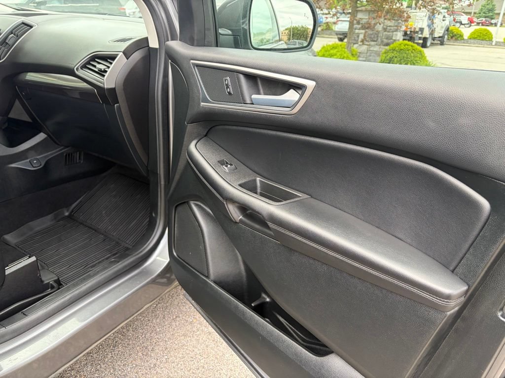 Certified 2023 Ford Edge SEL w/ Convenience Package AWD/4WD image 25