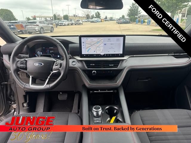 Certified 2025 Ford Explorer ST-Line AWD/4WD image 30